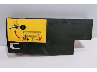 bontott AUDI A6 C6 Akkumulátor Fedél