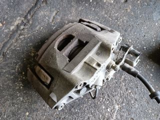 bontott AUDI A6 C6 Bal első Féknyereg Munkahengerrel