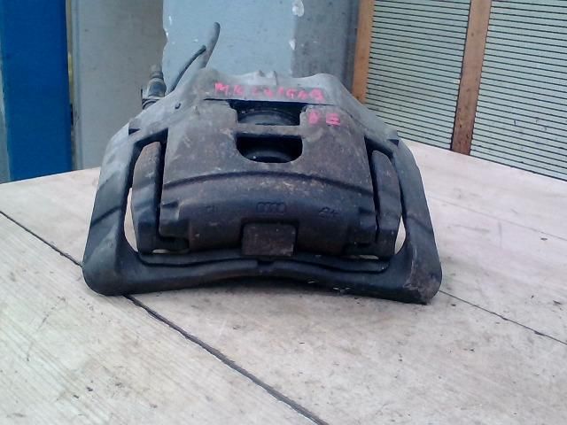 bontott AUDI A6 C6 Bal első Féknyereg Munkahengerrel
