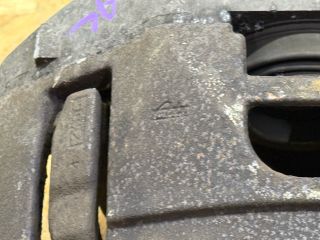 bontott AUDI A6 C6 Bal első Féknyereg Munkahengerrel