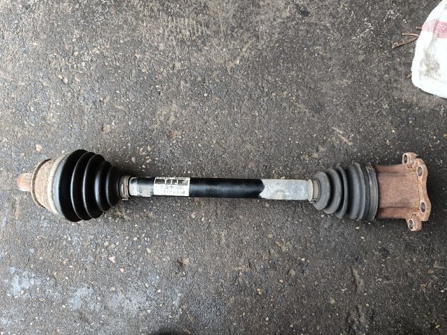 bontott AUDI A6 C6 Bal Féltengely