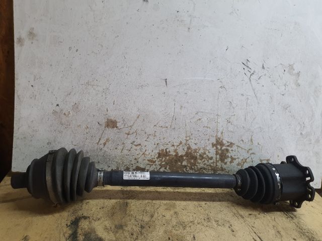 bontott AUDI A6 C6 Bal Féltengely