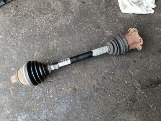 bontott AUDI A6 C6 Bal Féltengely