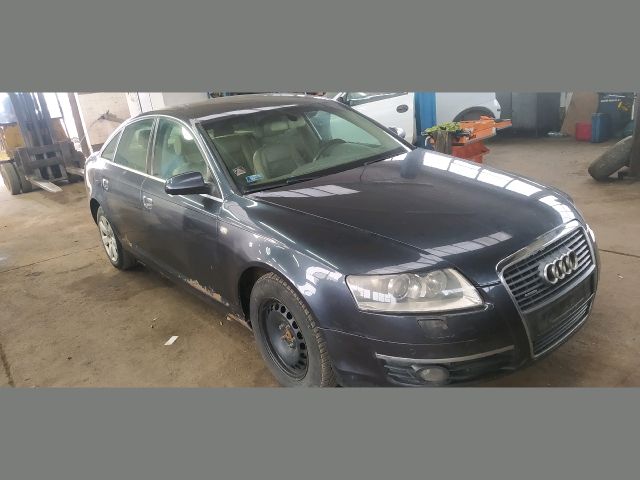 bontott AUDI A6 C6 Biztosítéktábla Motortér