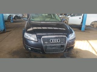 bontott AUDI A6 C6 Biztosítéktábla Motortér