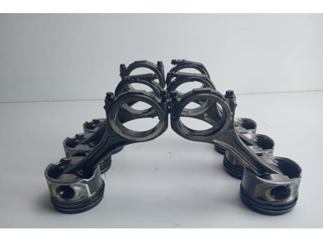 bontott AUDI A6 C6 Dugattyú és Hajtókar