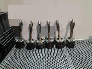 bontott AUDI A6 C6 Dugattyú