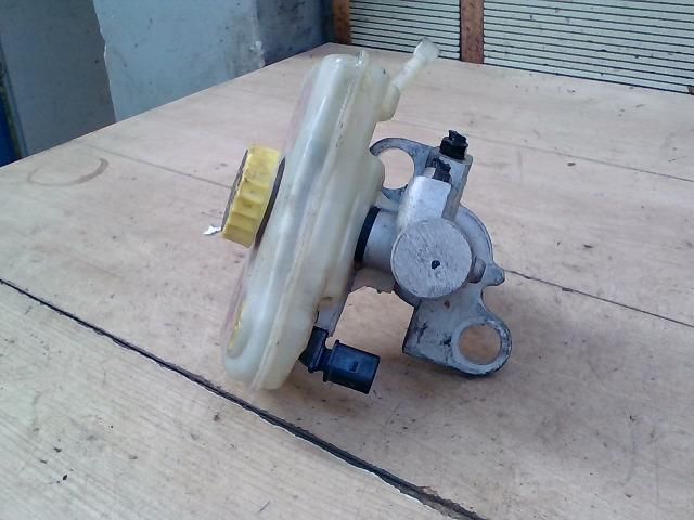 bontott AUDI A6 C6 Főfékhenger