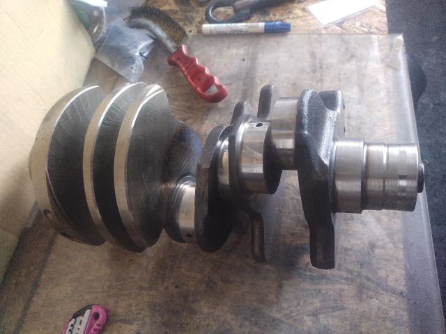 bontott AUDI A6 C6 Főtengely (Magában)