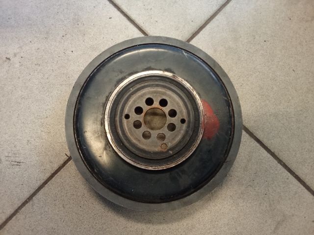 bontott AUDI A6 C6 Főtengely Szíjtárcsa