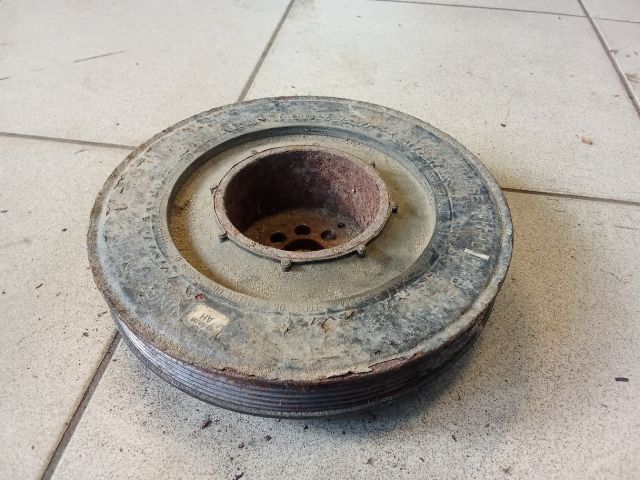 bontott AUDI A6 C6 Főtengely Szíjtárcsa