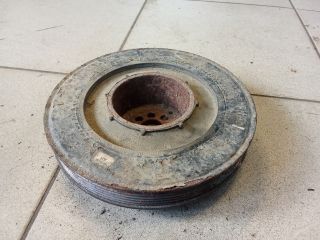 bontott AUDI A6 C6 Főtengely Szíjtárcsa