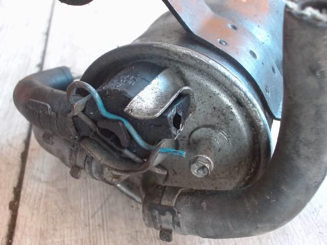 bontott AUDI A6 C6 Gázolajszűrő Ház