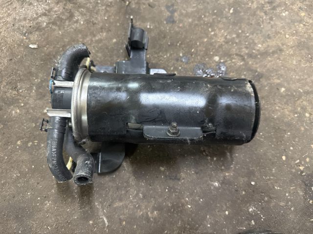 bontott AUDI A6 C6 Gázolajszűrő Ház