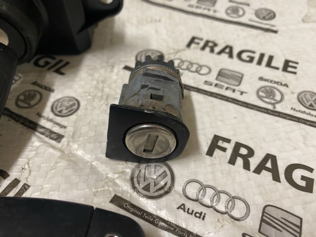 bontott AUDI A6 C6 Gyújtáskapcsoló