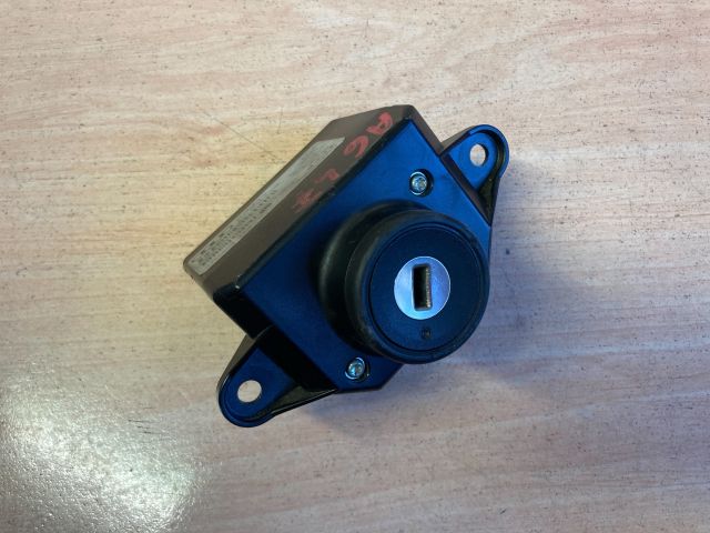 bontott AUDI A6 C6 Gyújtáskapcsoló