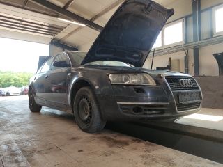 bontott AUDI A6 C6 Homlokfal (Üres lemez)