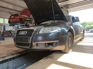 bontott AUDI A6 C6 Homlokfal (Üres lemez)