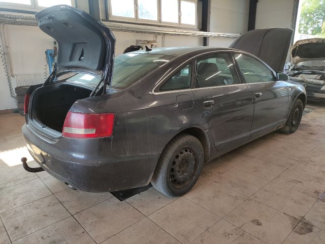 bontott AUDI A6 C6 Homlokfal (Üres lemez)