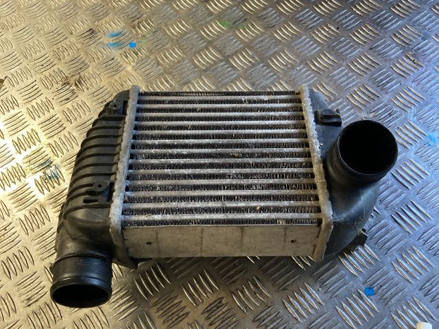 bontott AUDI A6 C6 Intercooler