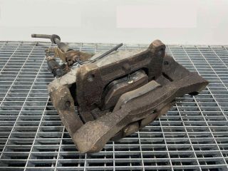 bontott AUDI A6 C6 Jobb első Féknyereg Munkahengerrel