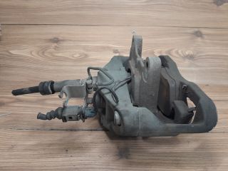 bontott AUDI A6 C6 Jobb első Féknyereg Munkahengerrel