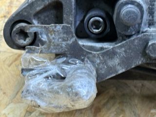 bontott AUDI A6 C6 Jobb első Féknyereg Munkahengerrel