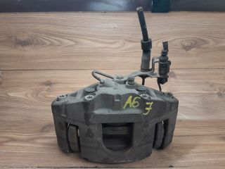 bontott AUDI A6 C6 Jobb első Féknyereg Munkahengerrel