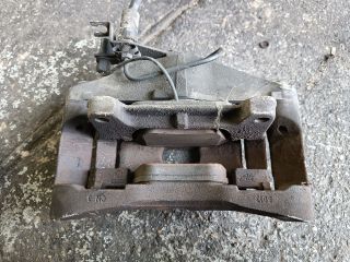 bontott AUDI A6 C6 Jobb első Féknyereg Munkahengerrel