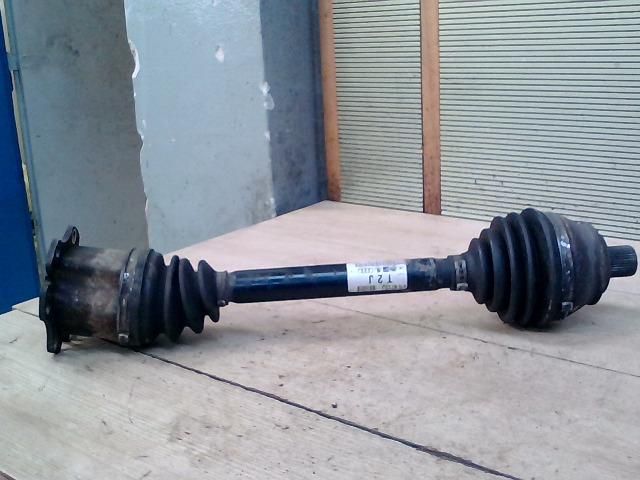 bontott AUDI A6 C6 Jobb Féltengely