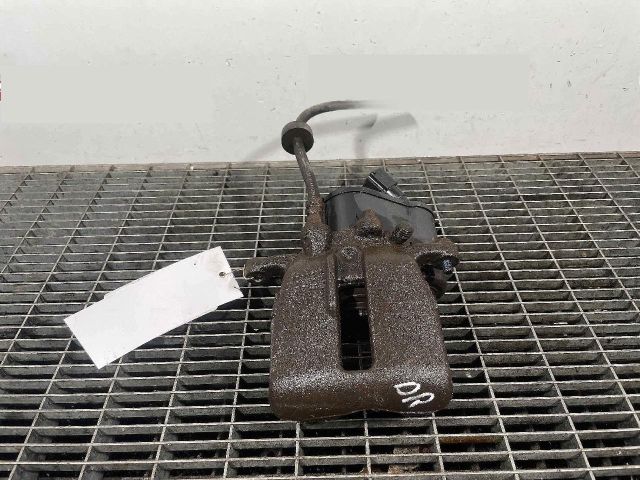 bontott AUDI A6 C6 Jobb hátsó Féknyereg Munkahengerrel