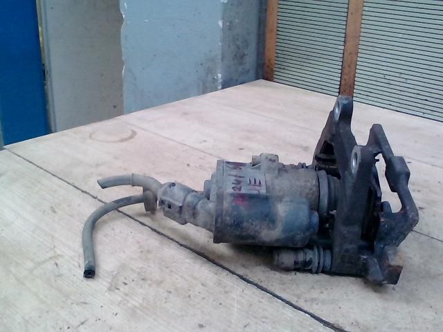 bontott AUDI A6 C6 Jobb hátsó Féknyereg Munkahengerrel