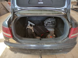 bontott AUDI A6 C6 Jobb hátsó Féltengely