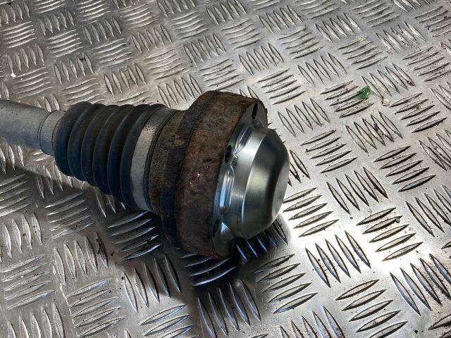 bontott AUDI A6 C6 Jobb hátsó Féltengely