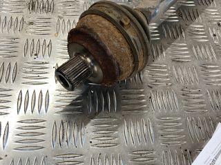 bontott AUDI A6 C6 Jobb hátsó Féltengely