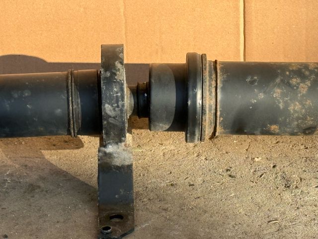 bontott AUDI A6 C6 Kardántengely