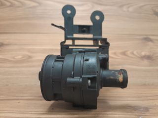 bontott AUDI A6 C6 Kiegészítő Vízszivattyú