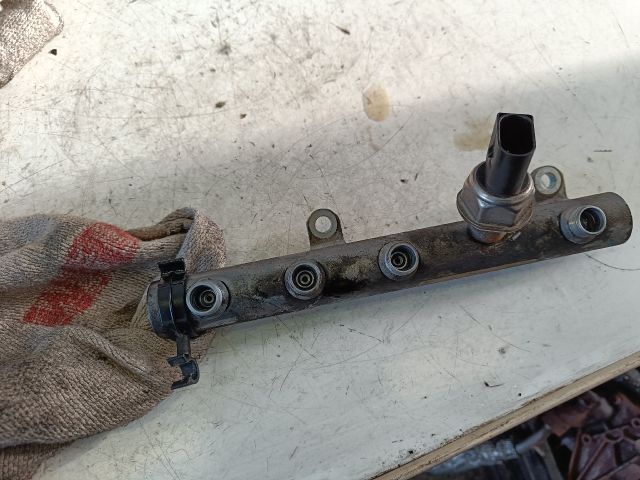 bontott AUDI A6 C6 Közösnyomócső