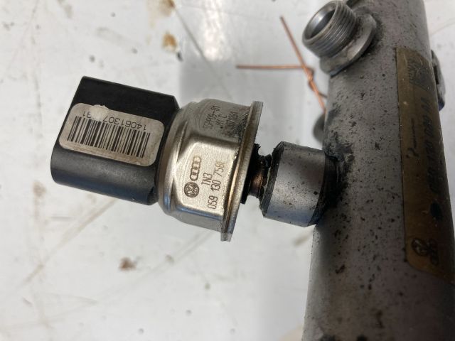 bontott AUDI A6 C6 Közösnyomócső