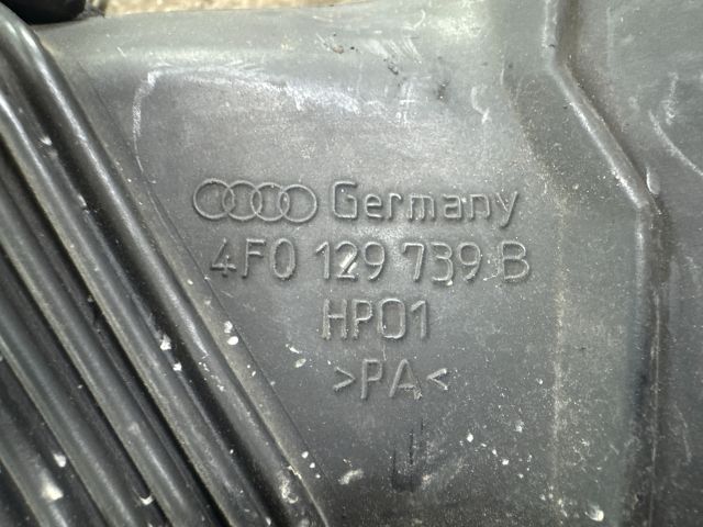 bontott AUDI A6 C6 Légbeömlő Cső