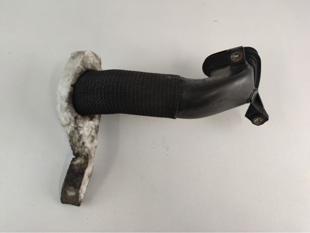 bontott AUDI A6 C6 Légbeömlő Cső