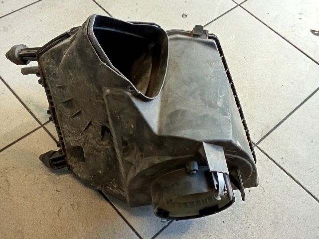 bontott AUDI A6 C6 Légszűrő Ház