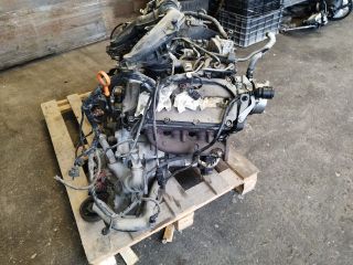 bontott AUDI A6 C6 Motor (Fűzött blokk hengerfejjel)