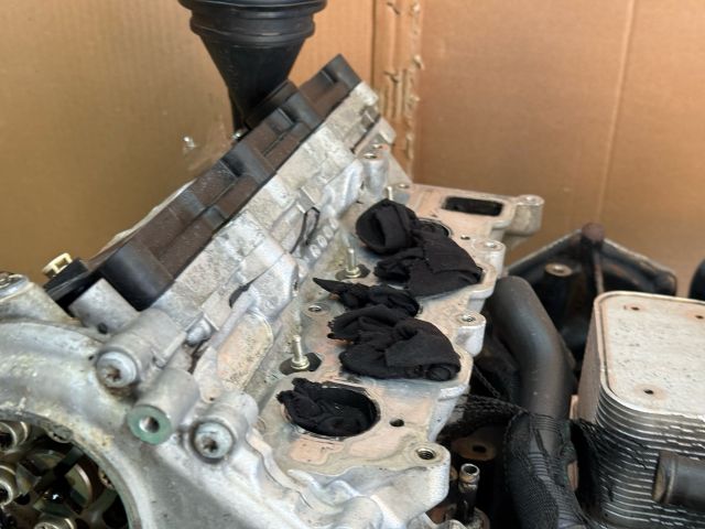 bontott AUDI A6 C6 Motor (Fűzött blokk hengerfejjel)