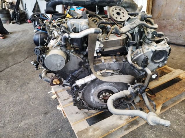 bontott AUDI A6 C6 Motor (Fűzött blokk hengerfejjel)