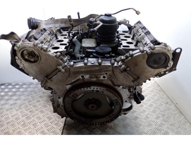 bontott AUDI A6 C6 Motor (Fűzött blokk hengerfejjel)