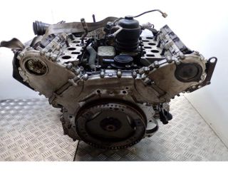 bontott AUDI A6 C6 Motor (Fűzött blokk hengerfejjel)