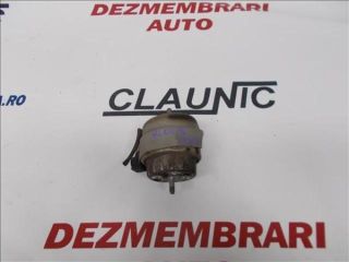 bontott AUDI A6 C6 Motor Tartó Bak (Fém)