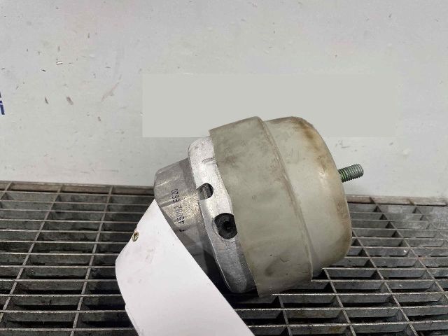 bontott AUDI A6 C6 Motor Tartó Bak (Pozíciófüggetlen)