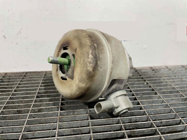 bontott AUDI A6 C6 Motor Tartó Bak (Pozíciófüggetlen)